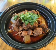 Braised Beef in Clay Pot