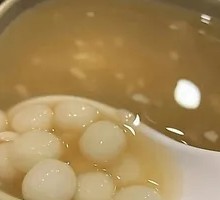 Glutinous Rice Balls in Fermented Rice Soup