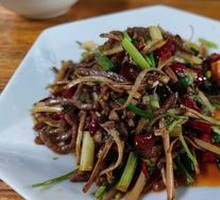 Beef Strips with Tea Tree Mushroom