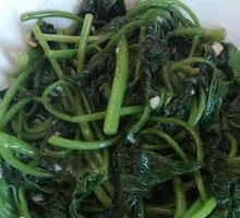 Stir-fried Sweet Potato Leaves