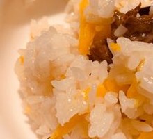 Hand-Grabbed Rice