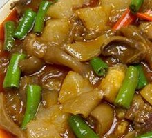 Braised Beef Trotter with Radish