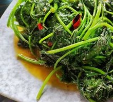Stir-fried Sweet Potato Leaves