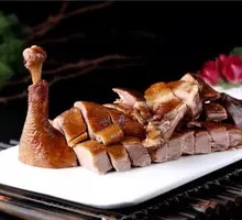 Secret-Recipe Roast Duck