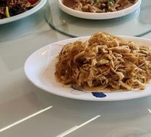 Napa cabbage with vermicelli