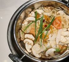Mushroom Rabbit Soup Pot