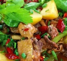 Stewed Chicken with Spicy Sauce