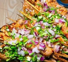 Sliced Pork Kidney with Big Knife