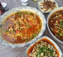 Hot Pot Triangular Peak