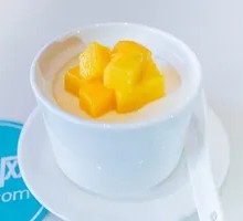 Mango Double-Skin Milk Custard
