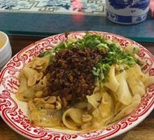 Zhajiang Noodles (Large Portion)