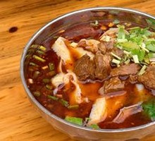 Beef Daoxiao Noodles