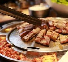 Braised Pork Belly with Wine Flavor