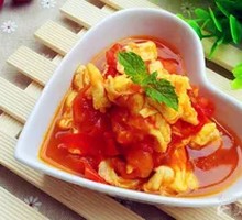 Tomato and Egg Stir-Fry