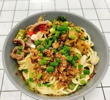 Dry Tossed Noodles