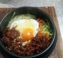 Spicy Beef Stone Pot