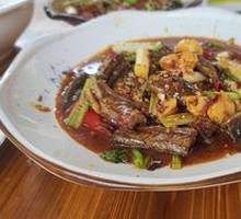Braised Eel with Garlic