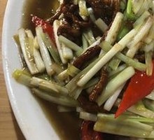 Shredded Pork with Leek Greens