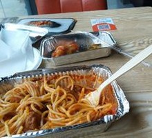 Tomato Sauce Meatball Pasta