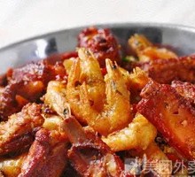 Spicy Stir-Fried Spare Ribs and Shrimp