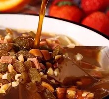 Traditional Hand-Pressed Ice Jelly