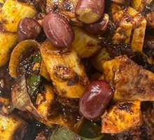 Spicy Oil Rabbit Cubes