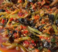 Fish-Flavored Shredded Pork