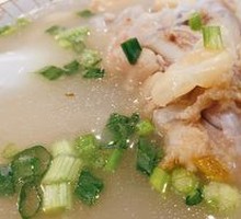 Snow Bean Pig Trotter