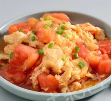 Tomato and Egg Stir-Fry