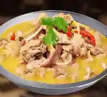 Chicken with Pig's Stomach