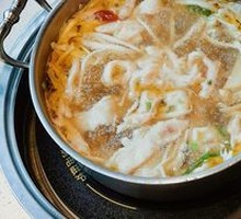 Signature Fresh Mushroom Hot Pot