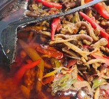 Ginger Spicy Duck Intestine Noodles