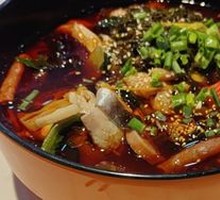 Hot Pot Mào Cài