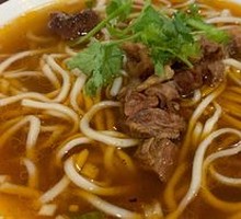 Clear Soup Beef Noodles
