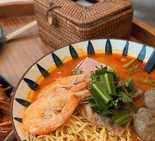 Thai Tom Yum Noodle Soup