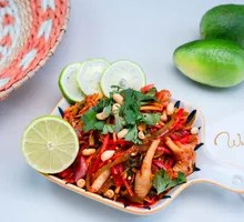 Signature Crushed Chicken Feet