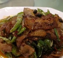 Sichuan-style Pork with Green Peppers