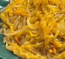 Sour Cabbage Noodles
