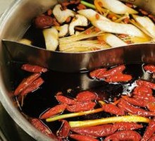 Mushroom Soup Yum-Yum Pot