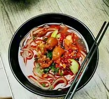 Braised Pork Intestines with Rice Noodles