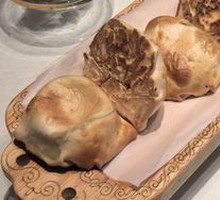 Baozi with a Flavorful Bite