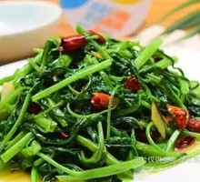 Stir-fried Water Spinach