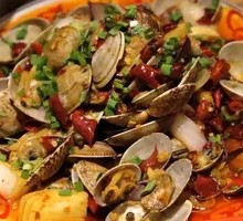 Stir-Fried Spicy Clams