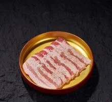 Thin-sliced pork belly