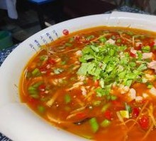 Fresh Spicy Rabbit in Pot