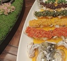 Five Blessings Mandarin Fish