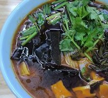 Bamboo Shoot Beef Rice Noodles