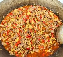 Young Ginger and Fresh Pepper Chicken Offal Noodles