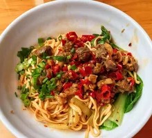 Pickled Ginger Stir-Fried Duck Noodles