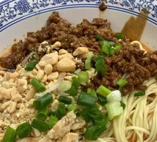 Vegetarian Pepper Sauce Noodles